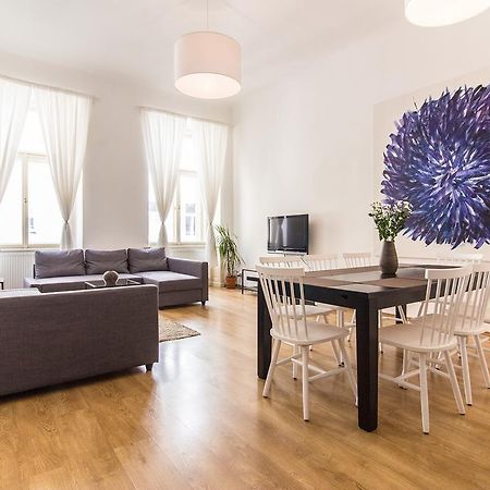 Mighty Prague Apartments Truhlarska Extérieur photo