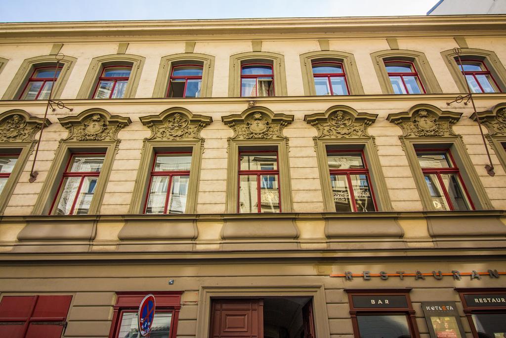 Mighty Prague Apartments Truhlarska Extérieur photo