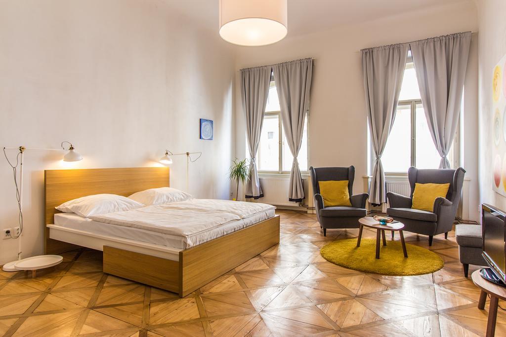 Mighty Prague Apartments Truhlarska Extérieur photo